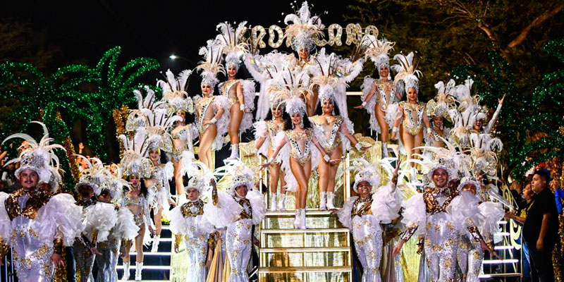 Conoce cinco destinos icónicos del país donde saben cómo igualar los carnavales más conocidos: