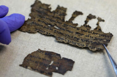 Los documentos más viejos se remontan al siglo III a.C y el más reciente